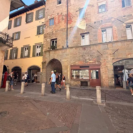 Colleoni - Citta Alta Apartment