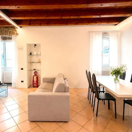 Colleoni - Citta Alta Apartment